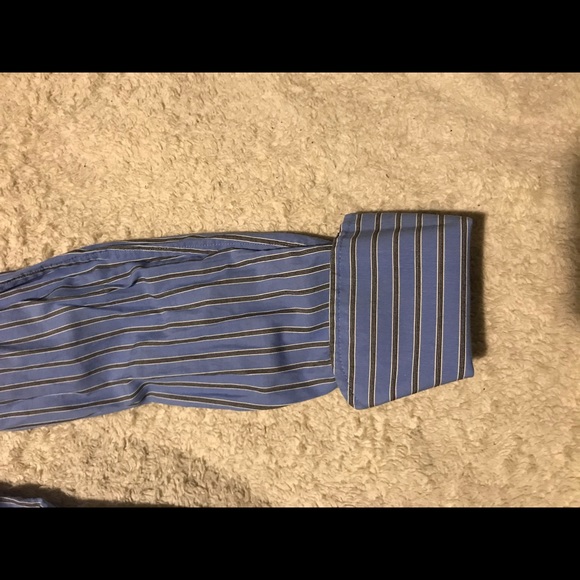 3 for $12 / Women’s Collared Shirt - S - Picture 6 of 6